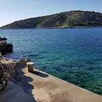 Villa Hrvatska Razanj